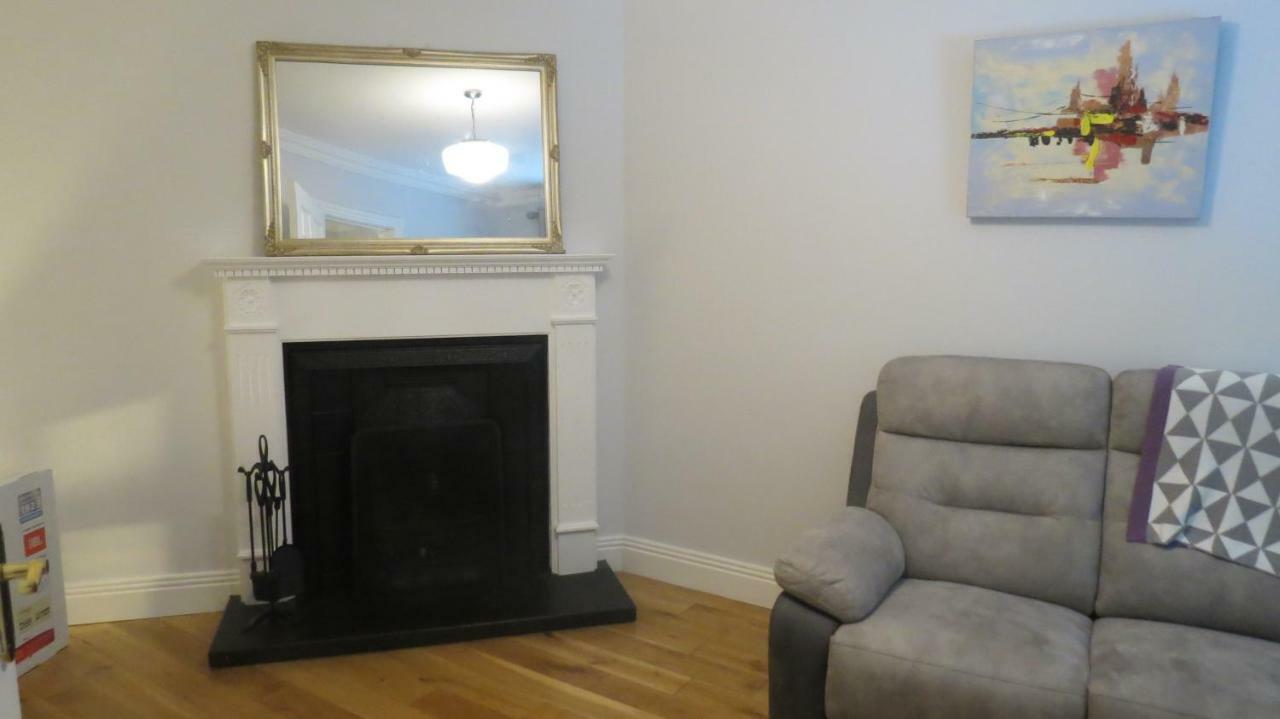 Modern Home In The Heart Of Rosscarbery Village 외부 사진